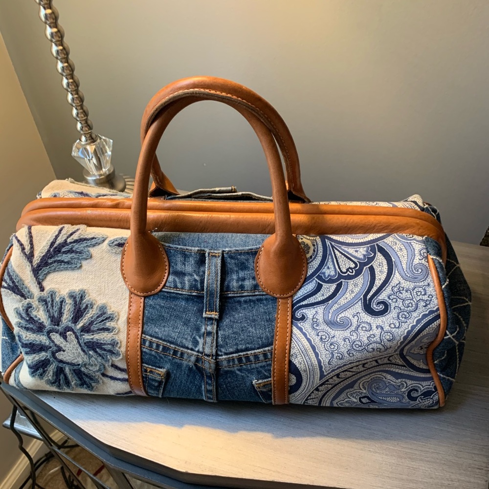 Clever Carriage Company Doctor Satchel